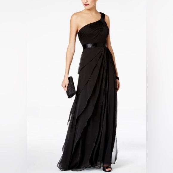 Adrianna Papell Dresses & Skirts - Adrianna Papell Black One-Shoulder
Tiered Chiffon Ruffle Gown Dress Size 10